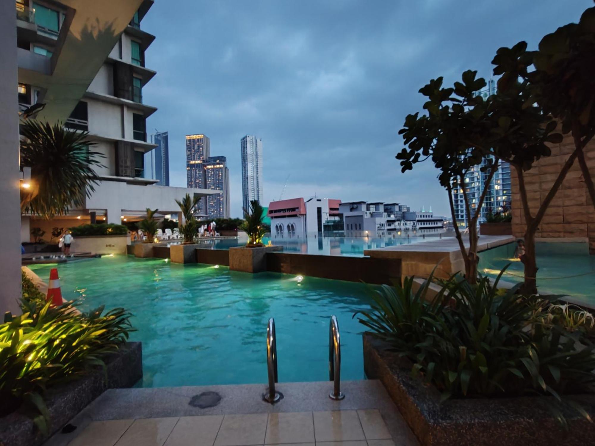 No Other Fee - Swiss Garden By The Boston House Kuala Lumpur Eksteriør billede